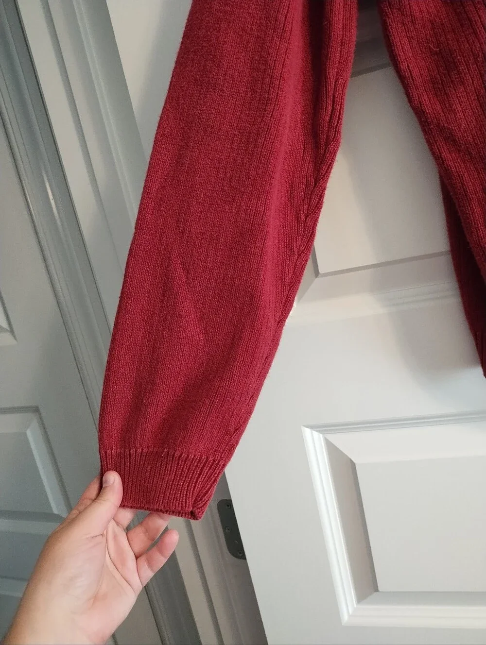 Vintage American Eagle Men's Red Striped Crewneck Sweater Size Medium